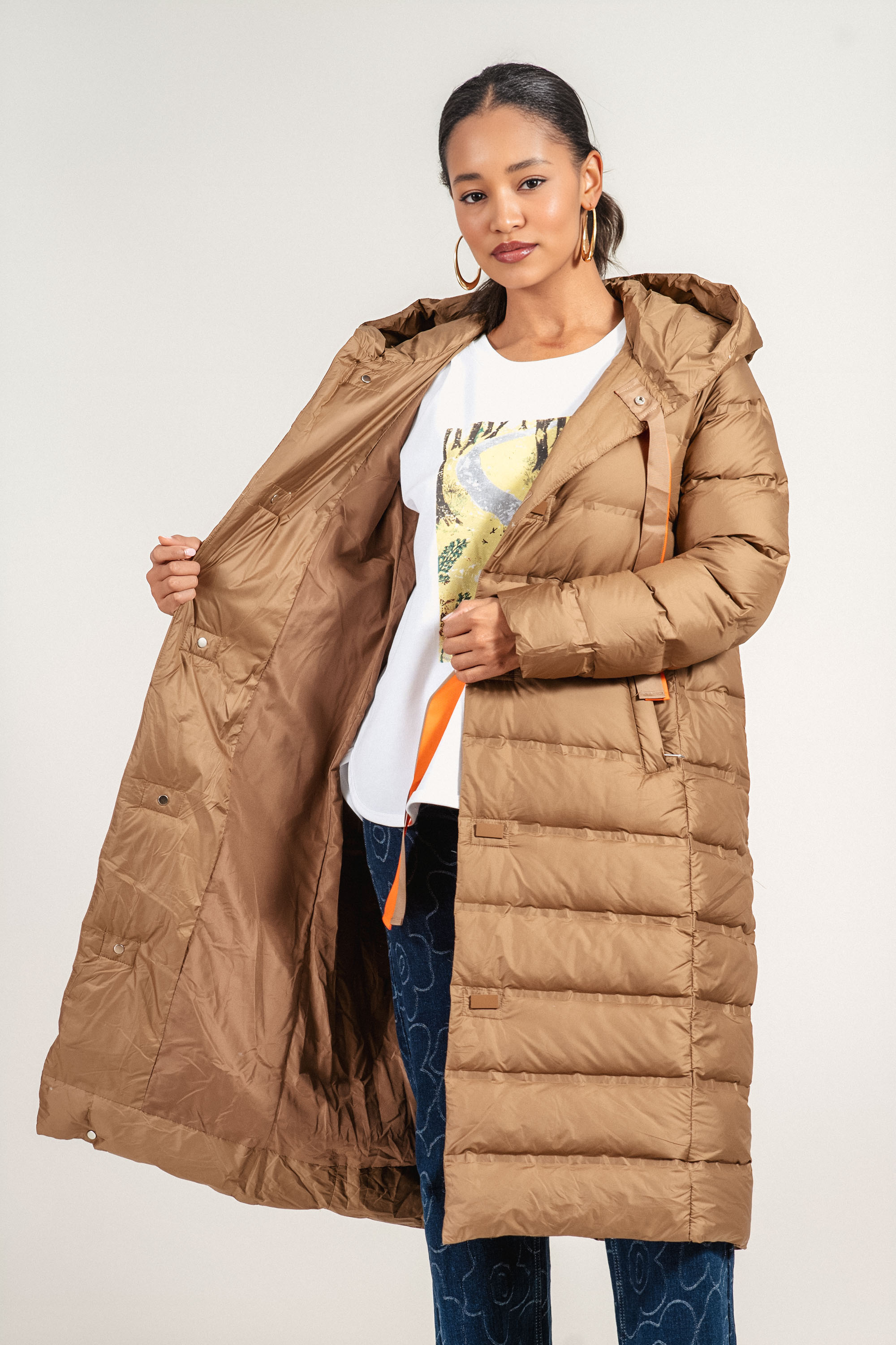 Дамско дълго яке в кафяво с оранжеви акценти