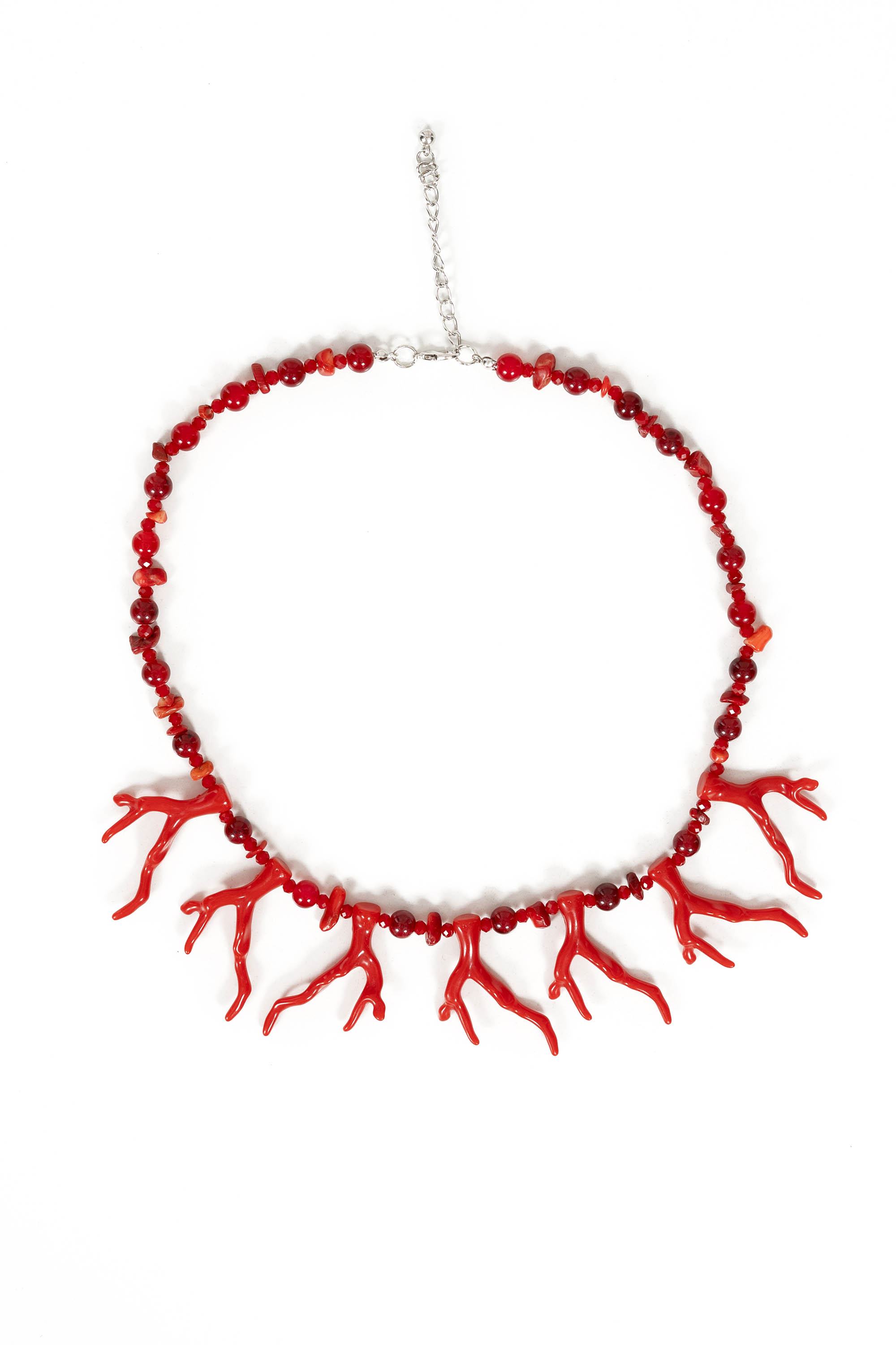 Дамско колие с червени корали