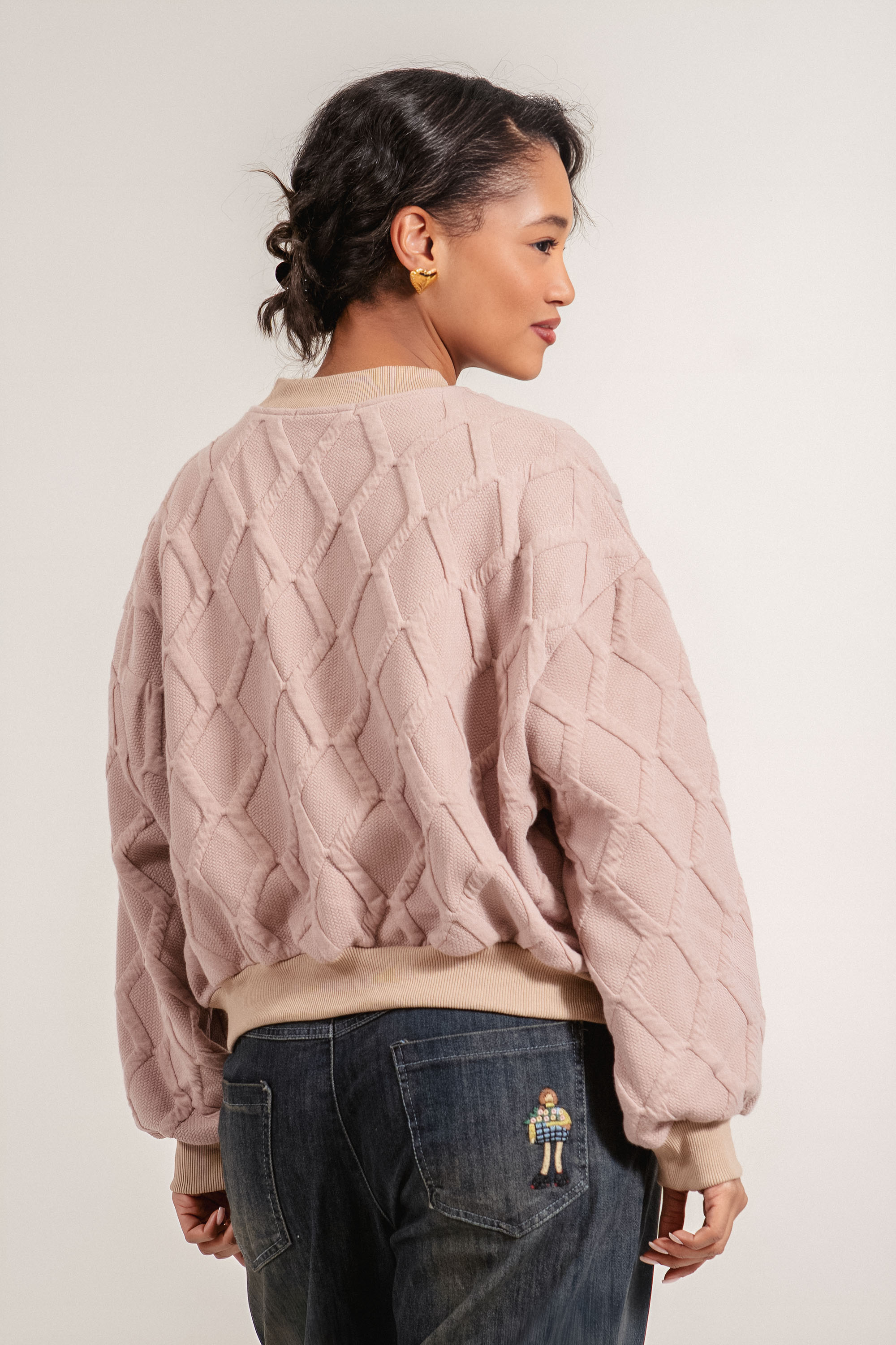 Дамско плетено яке от памук в бежово с релефна текстура