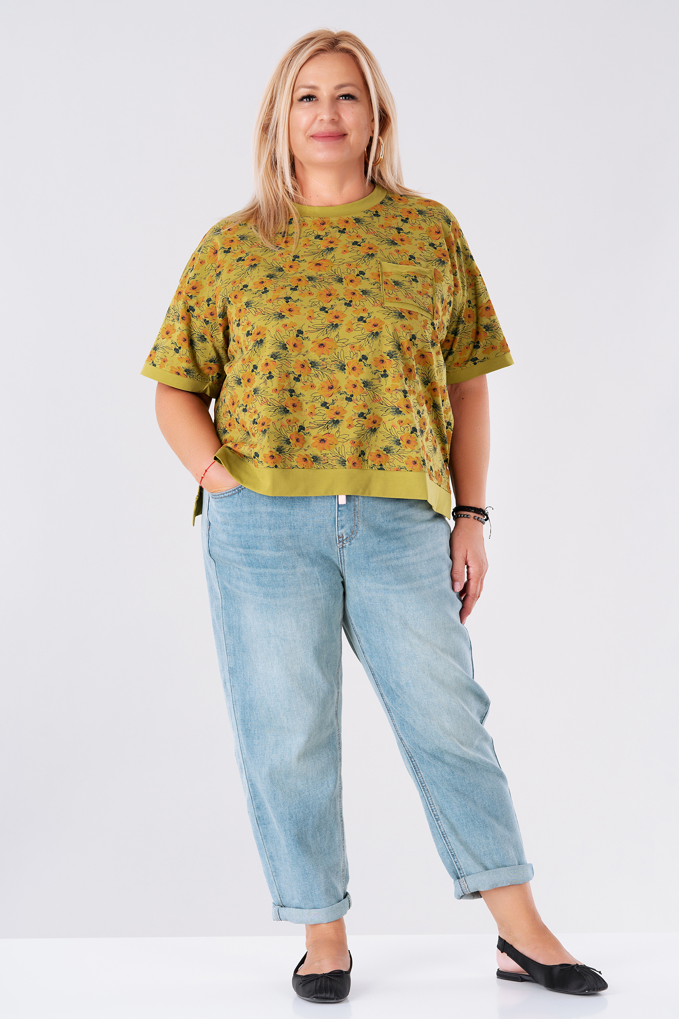 МАКСИ блуза от памук в цвят лайм с флорален принт