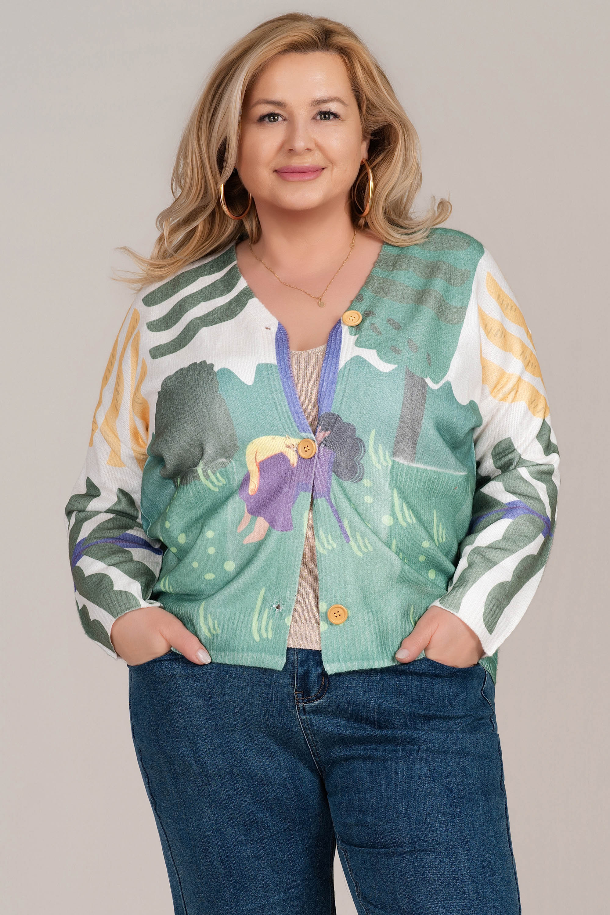 МАКСИ жилетка от фино плетиво с пейзажен принт в зелено, жълто и бяло