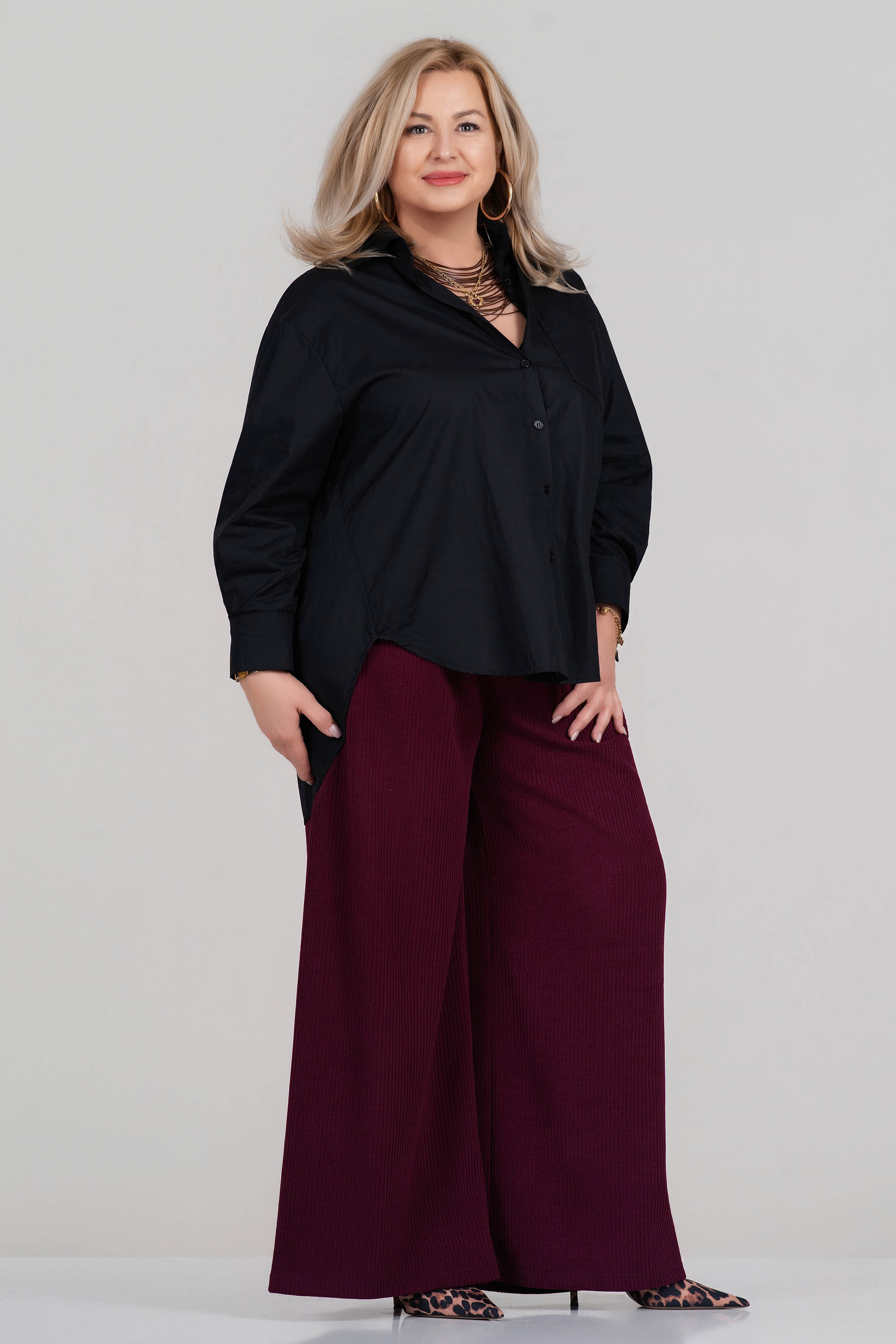 МАКСИ панталон в цвят малина от плътна релефна материя