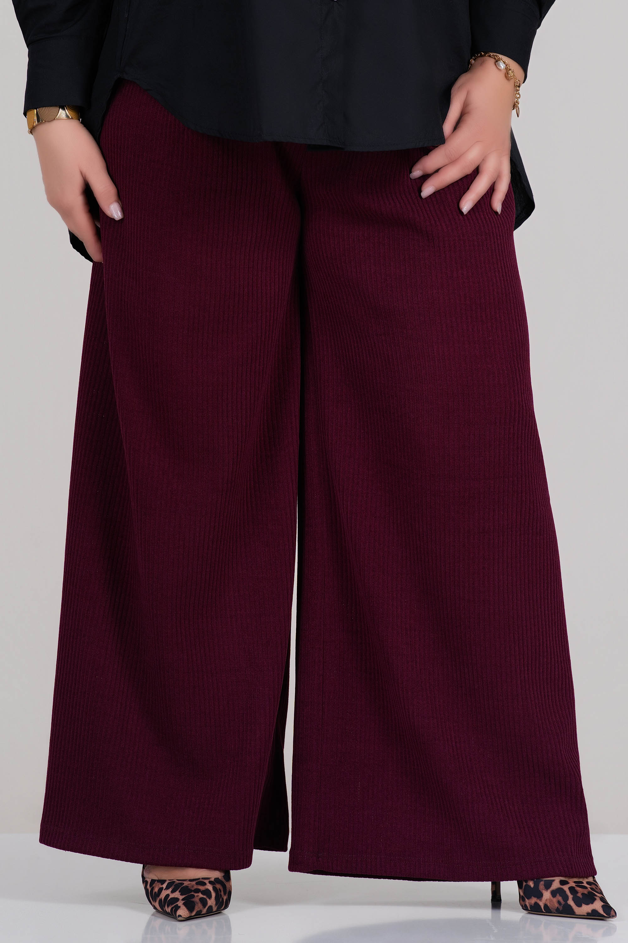 МАКСИ панталон в цвят малина от плътна релефна материя