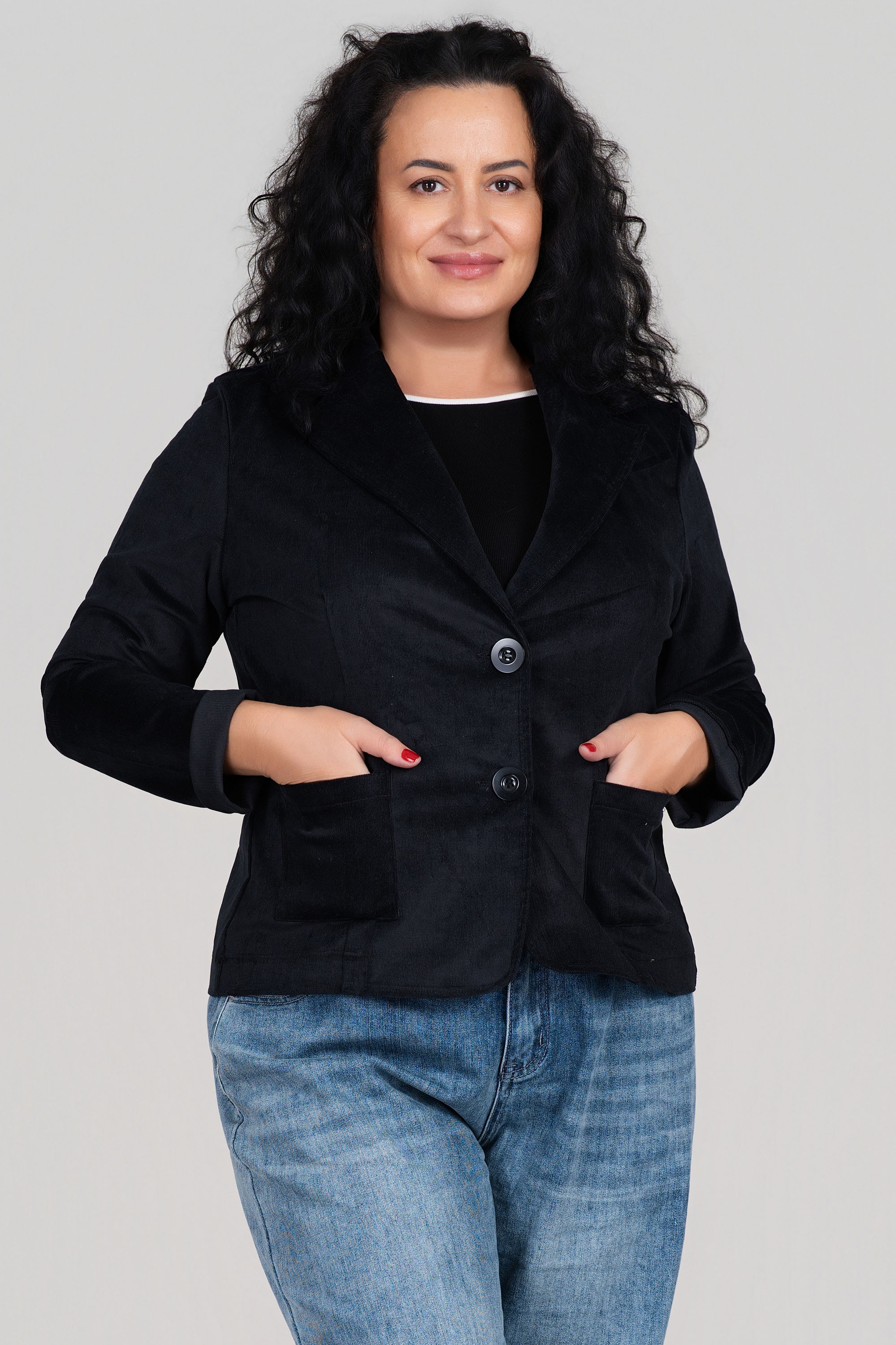 МАКСИ плътно кадифено сако в черно