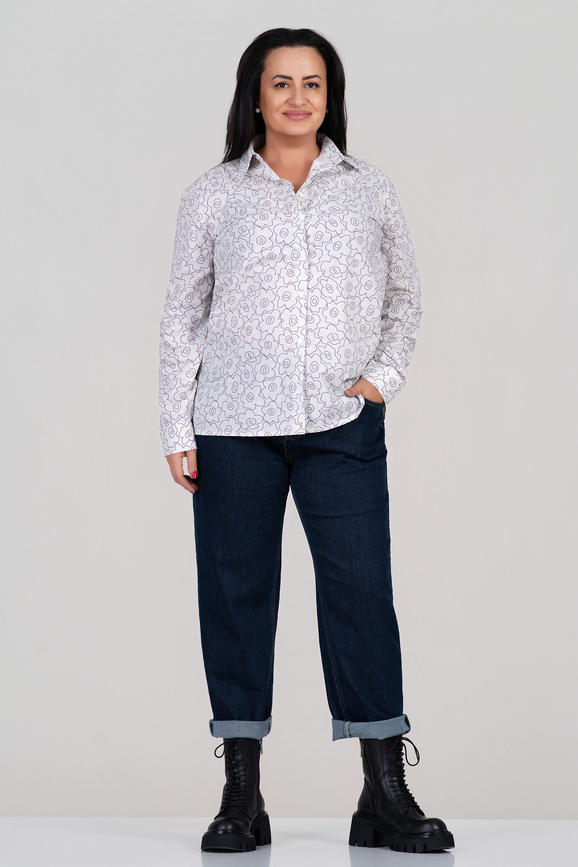 МАКСИ риза ''Dragonfly'' от памук в бяло с лилав флорален принт