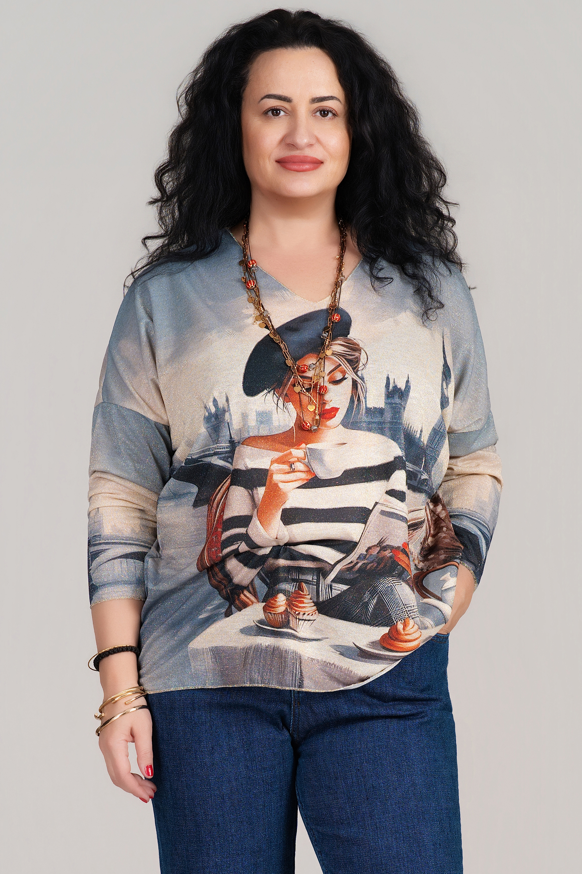 МАКСИ туника с принт жена с книга и нищка ламе