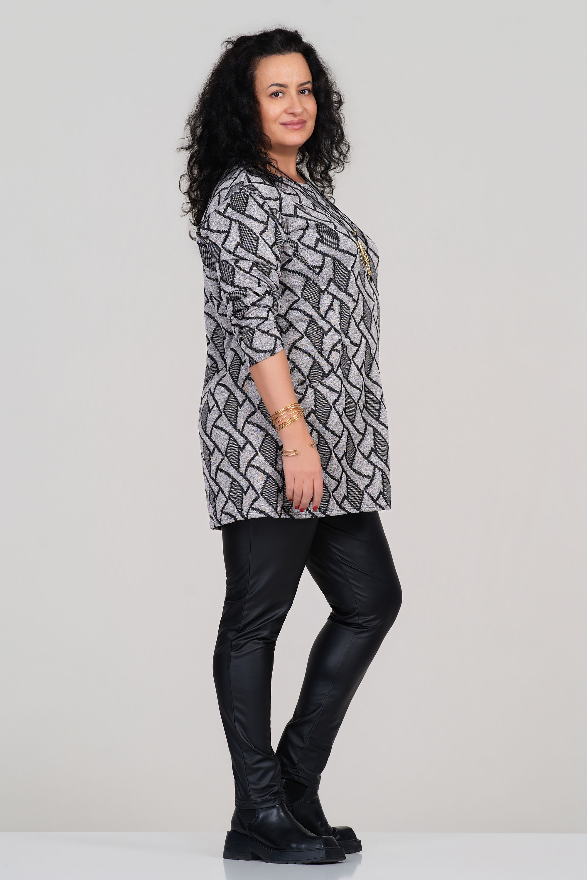 Макси туника в сиво с геометричен принт