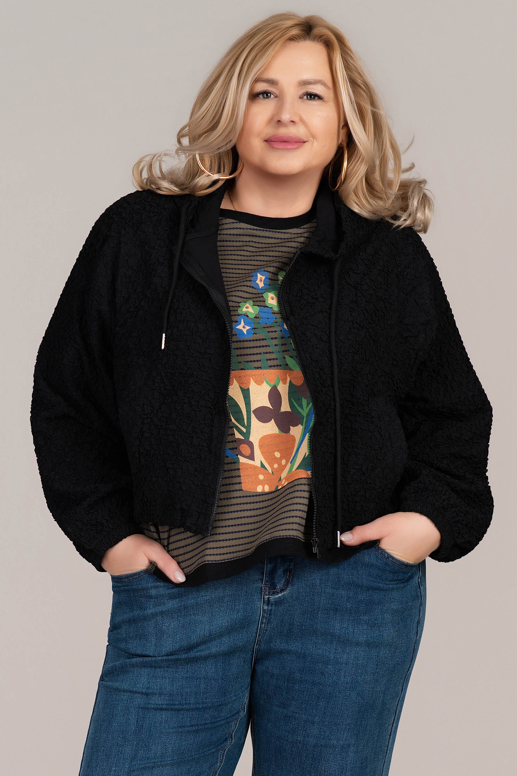 МАКСИ тънко яке в черно с намачкан ефект