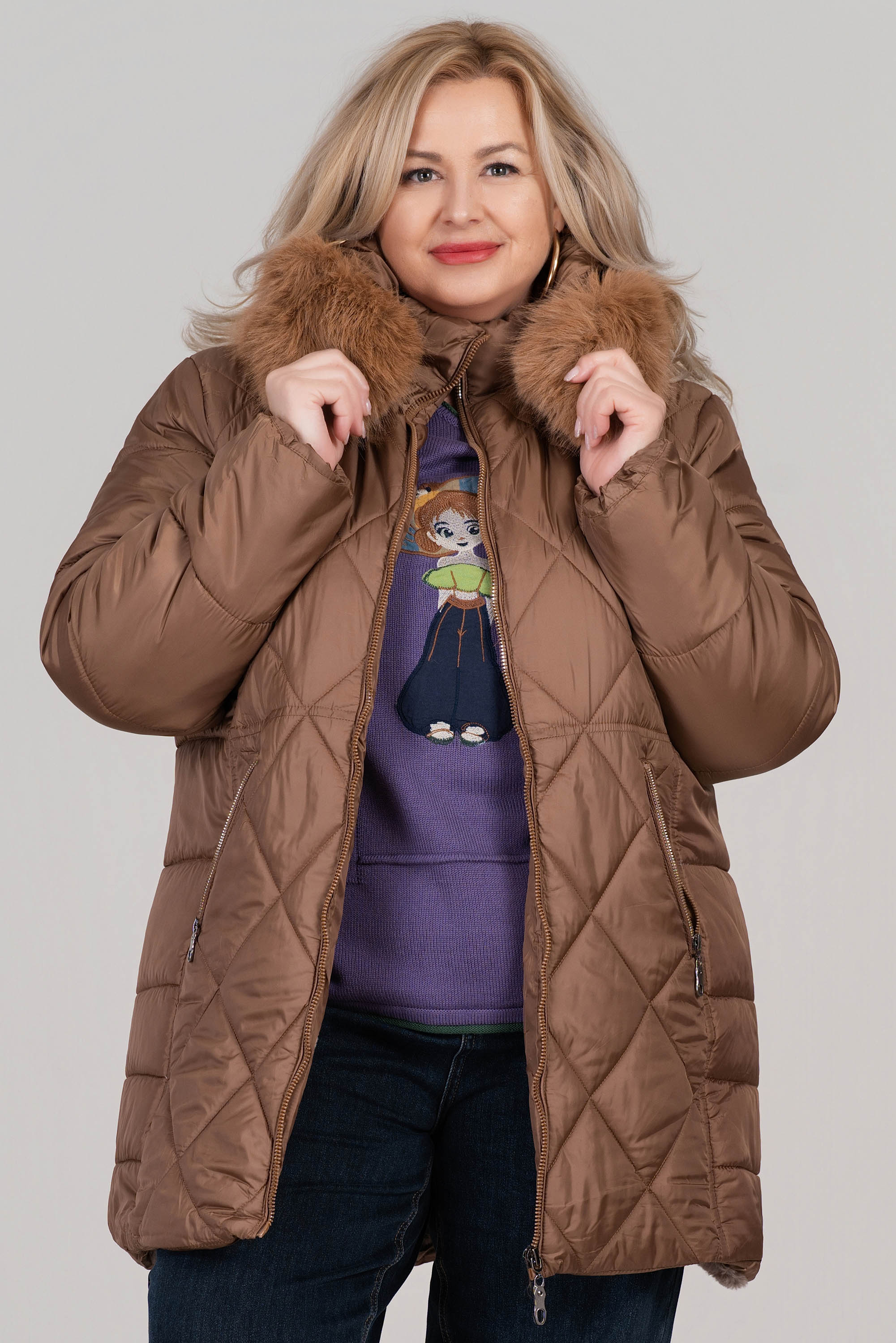 МАКСИ зимно яке в кафяво с топла подплата и качулка с пух