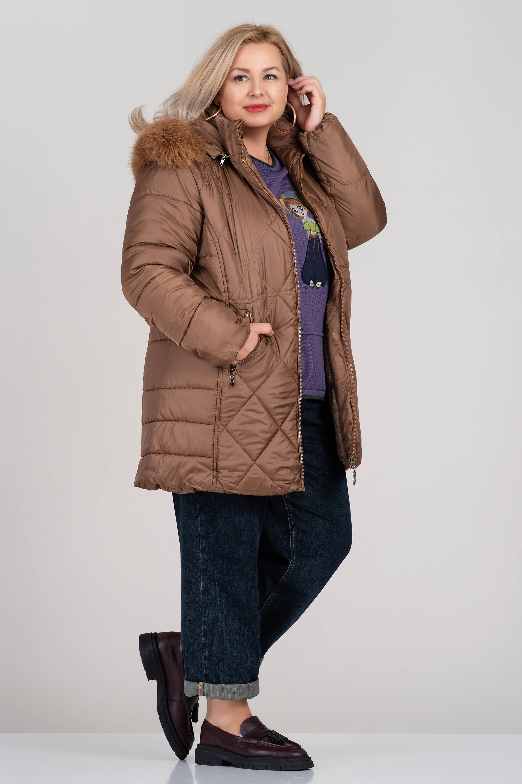 МАКСИ зимно яке в кафяво с топла подплата и качулка с пух