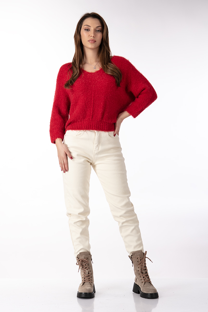 Дамски мъхест пуловер в червено